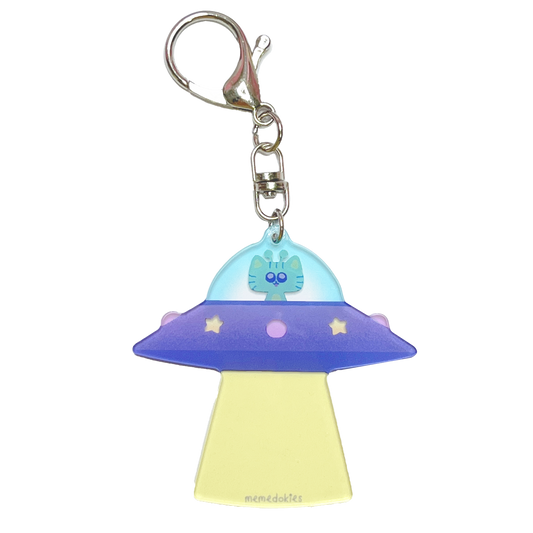 ALIEN KITTY UFO CHARM